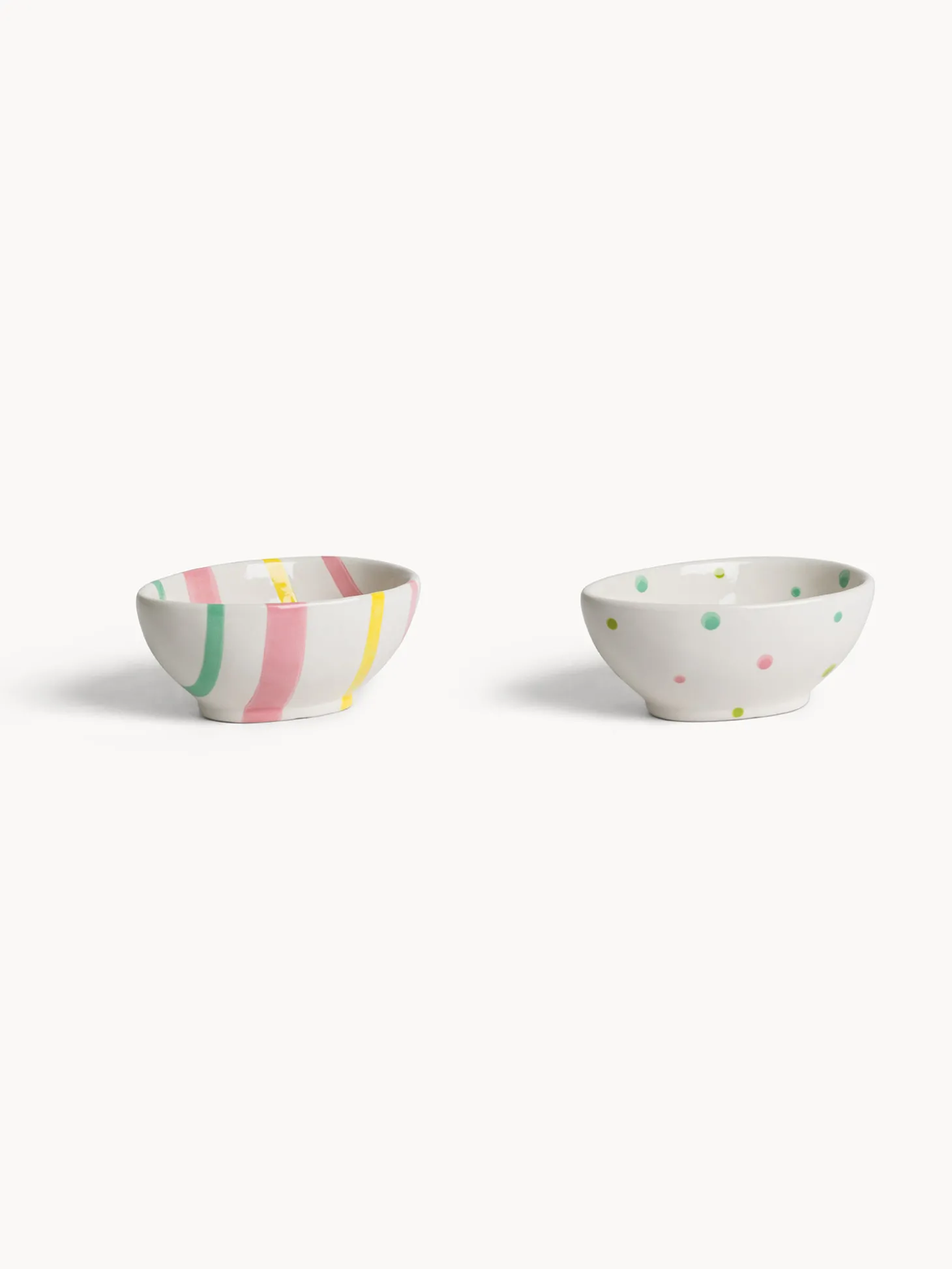 Coppetta in ceramica a uovo