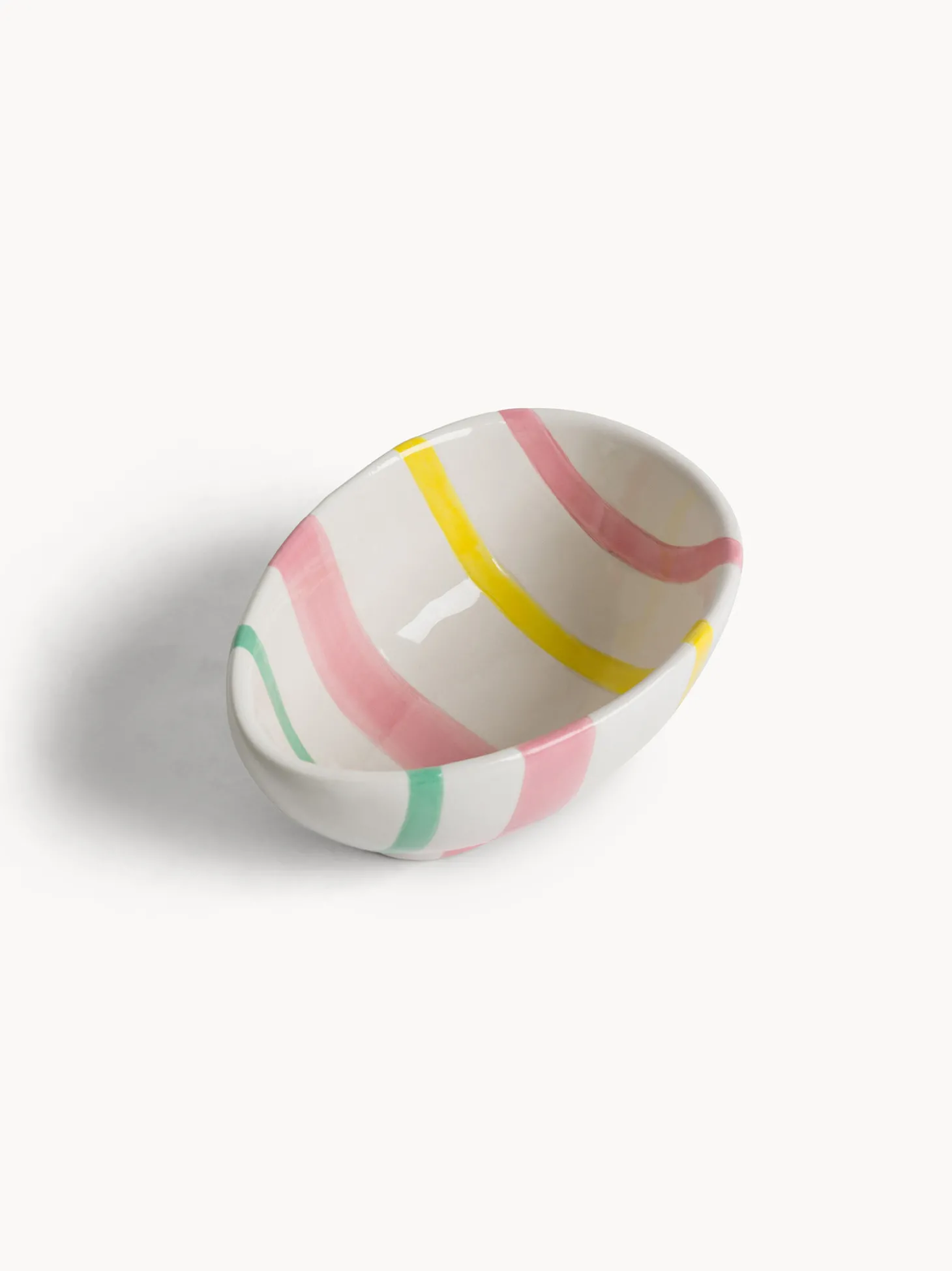 Coppetta in ceramica a uovo