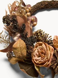 Corona con fiori finti autunnali