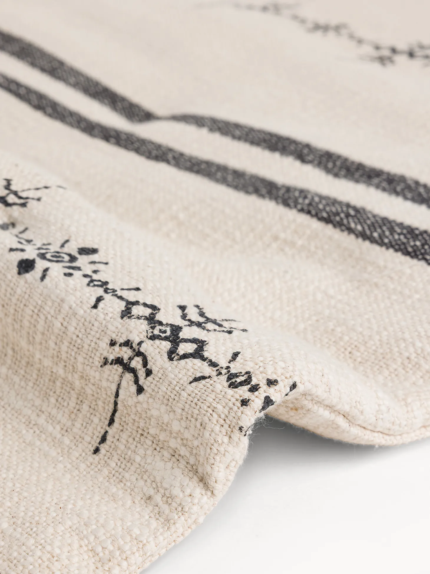 Cuscino topper ricamato 50x100cm