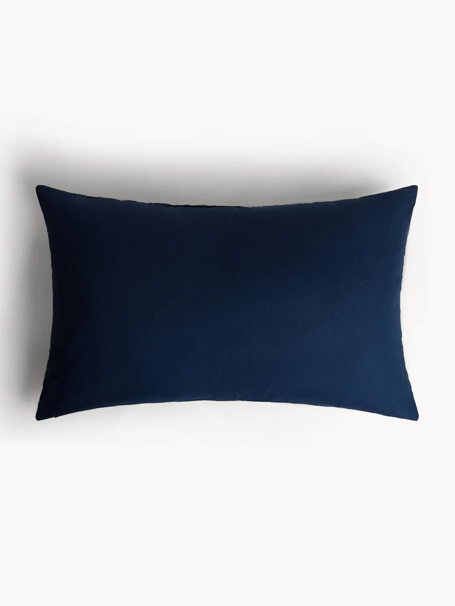 Cuscino 45x65 cm in ciniglia ricamo floreale