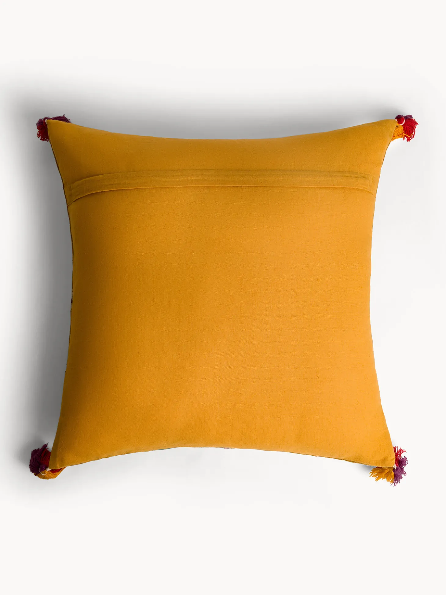Cuscino 45x45 cm in cotone con ricami e nappe