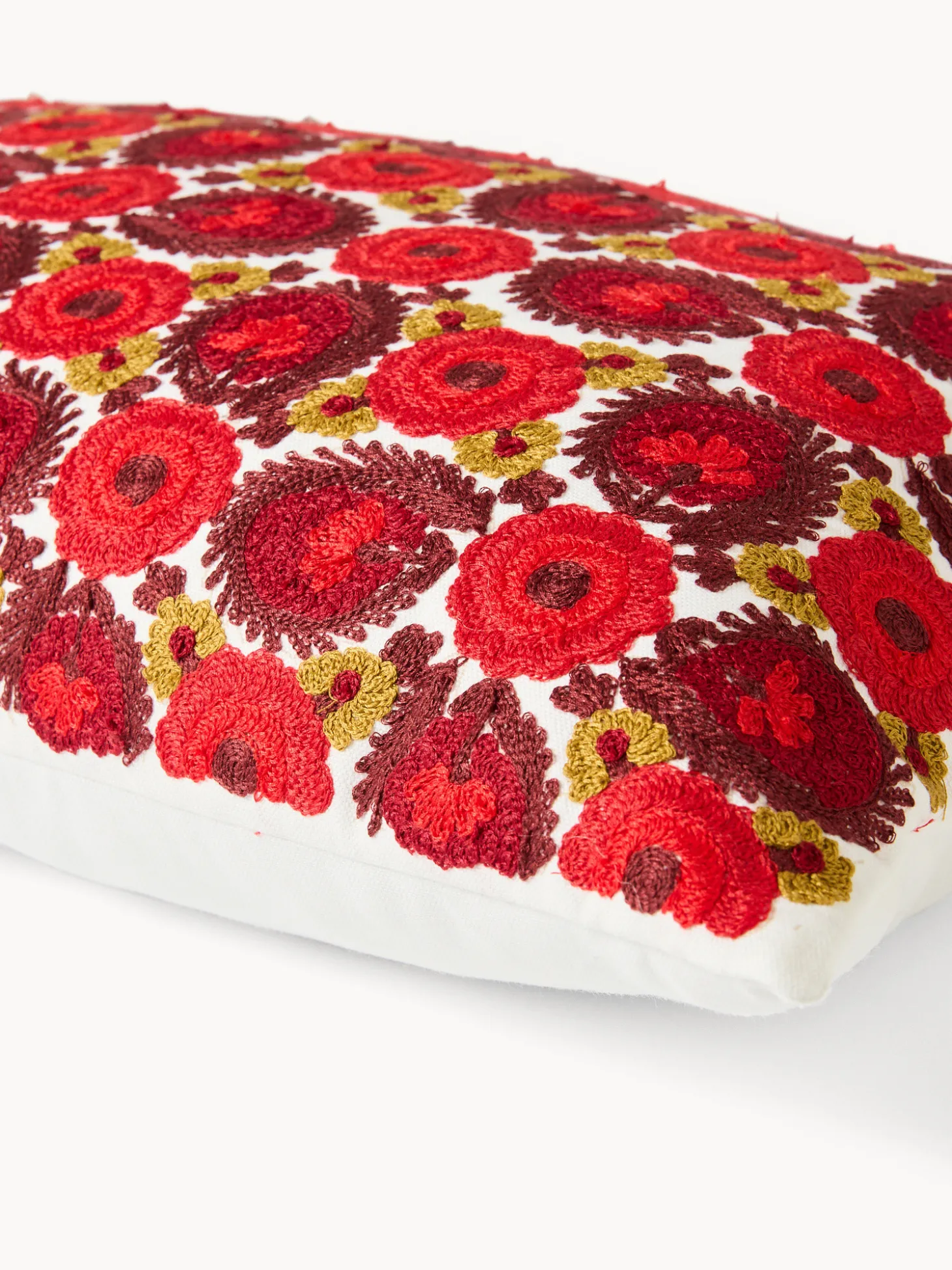 Cuscino 35x50 in cotone con ricamo floreale a catenella