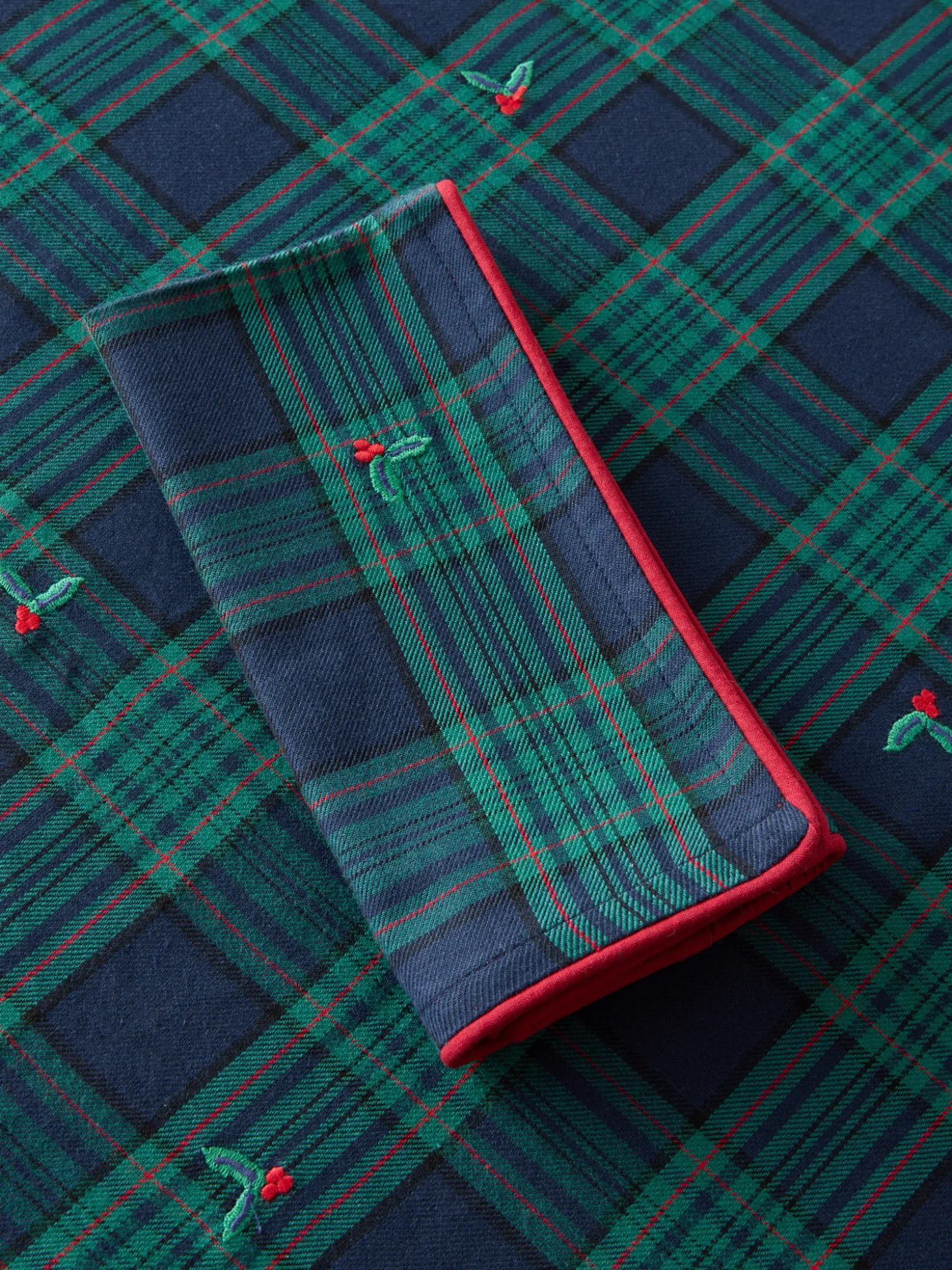Tovaglia tartan in twill di cotone con ricami agrifoglio
